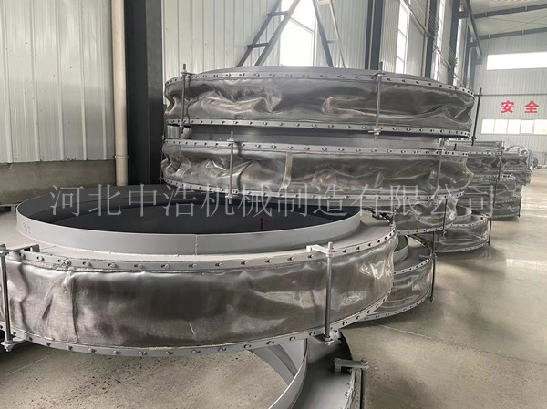 <strong>風(fēng)機(jī)軟連接纖維膨脹節(jié)</strong>